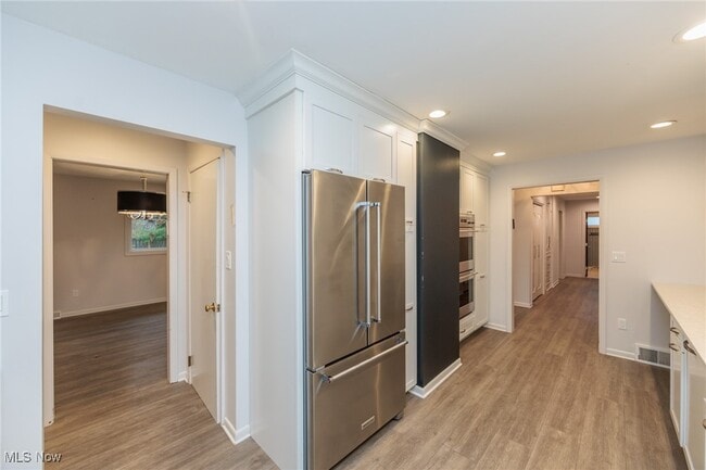 Building Photo - 2500 Deborah Dr