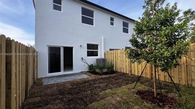 Building Photo - 15583 SW 277th Terrace