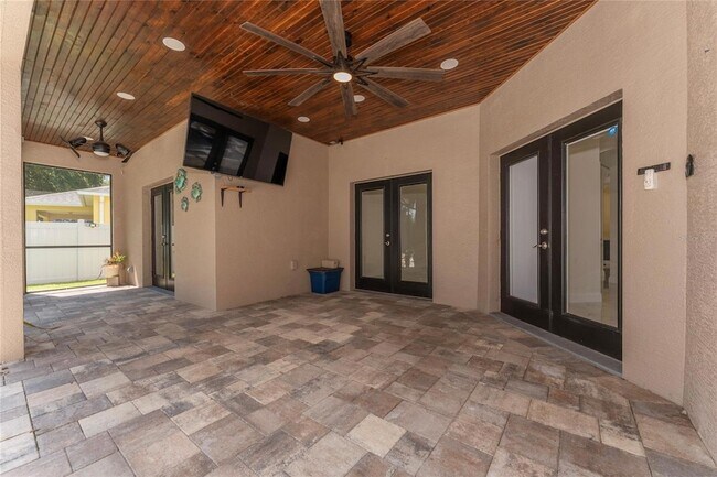 Building Photo - 2260 Pickford Cir