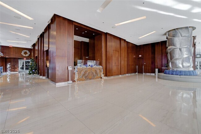 Building Photo - 4575 Dean Martin Dr