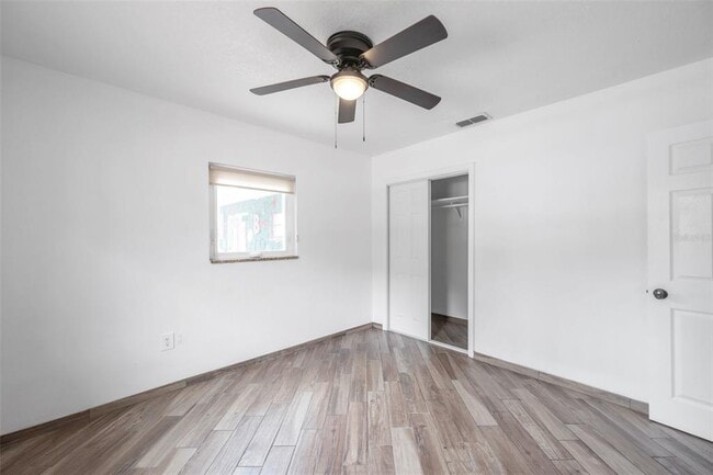 Building Photo - 125 5th Ave N