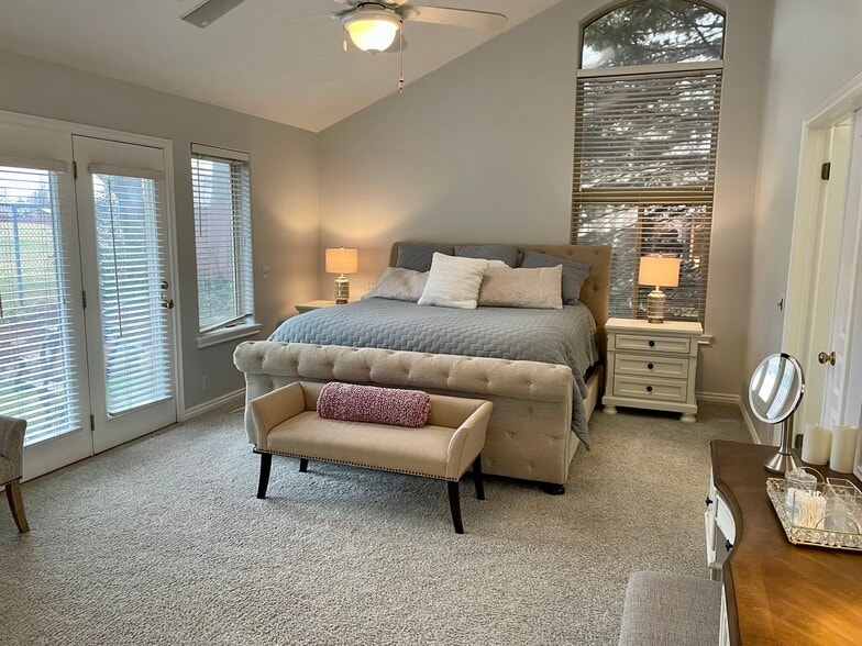 Building Photo - 2586 E 6710 S