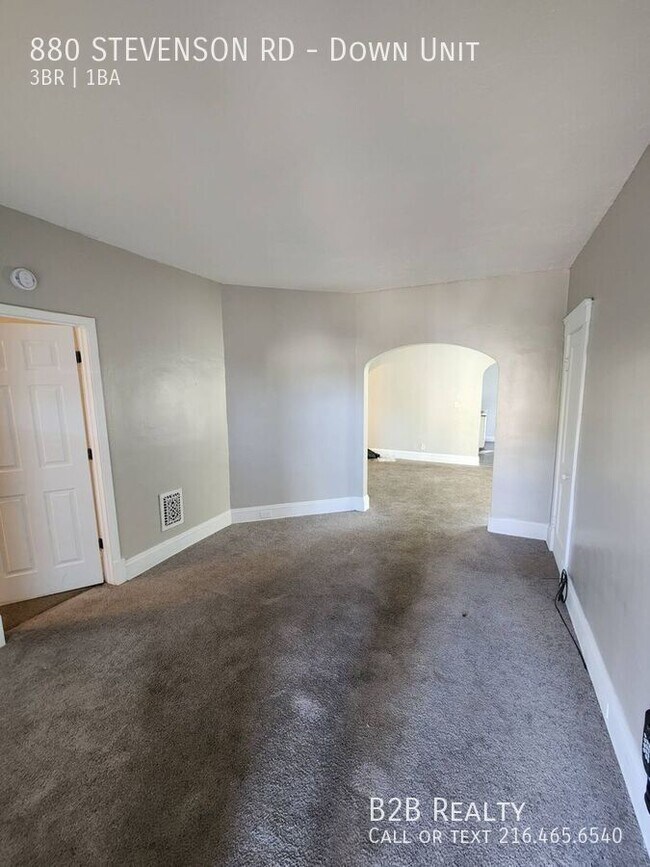 Building Photo - 880 Stevenson Rd