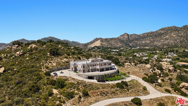 Building Photo - 11631 Poema Pl
