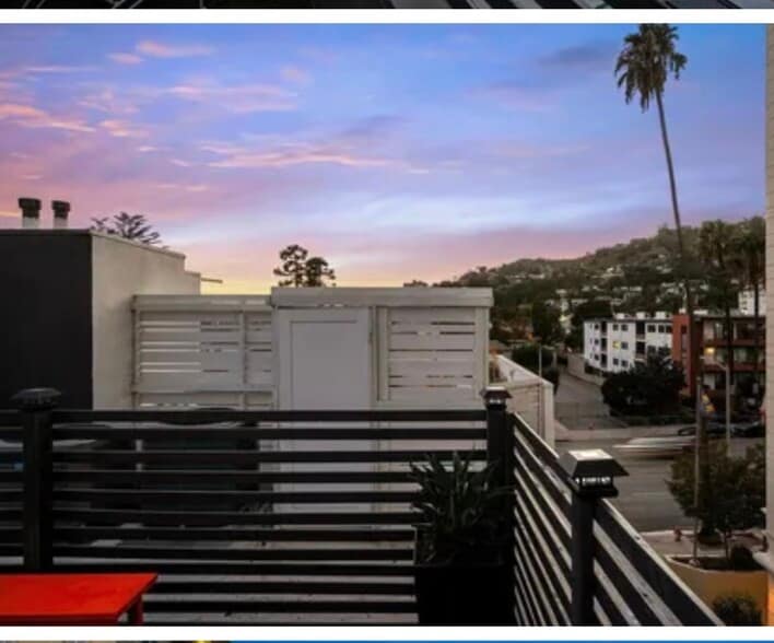 Building Photo - 1412 N Crescent Heights Blvd