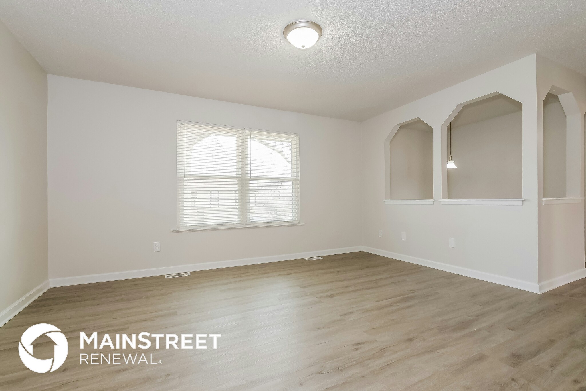 Building Photo - 1404 N Aztec Ave