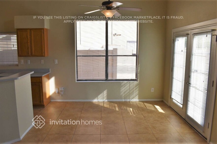 Building Photo - 3519 N 107th Dr