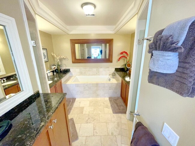 Building Photo - KAI MALU IN WAILEA, LUXURY 3bed/2.5bath Townhome with Wonderful Ocean Views, exquisitely Furnishe...