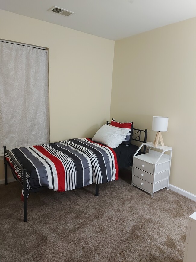 Bed 2 - 7021 Holly Springs Ln