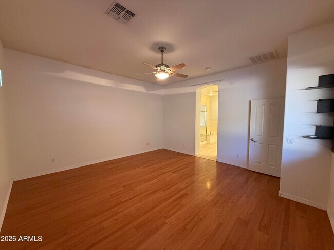 Building Photo - 101 S Presidio Dr