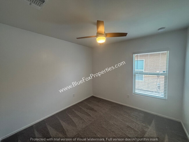Building Photo - 98 E Mnr Vw Rd