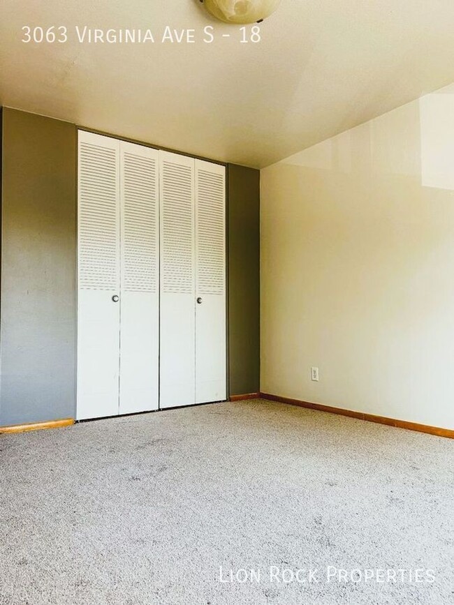 Building Photo - Cozy 1 bedroom in a Great St. Louis Park L...