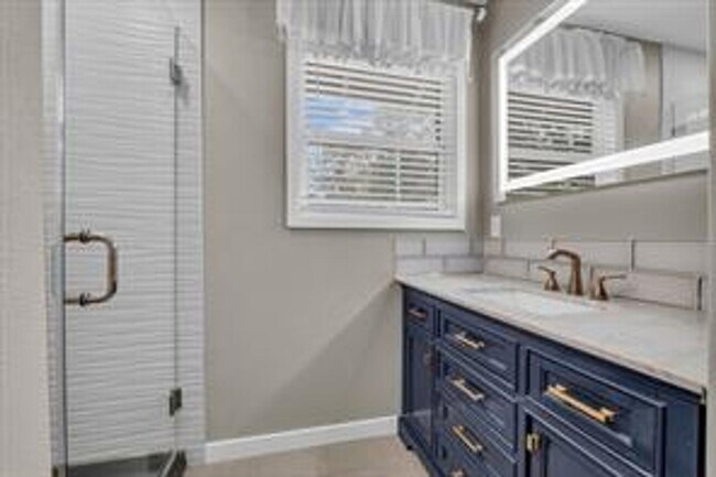 Building Photo - 4600 Cedar Mountain Dr