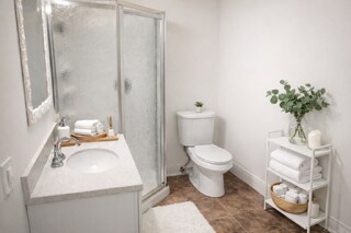 Building Photo - 12888 FM 16 E