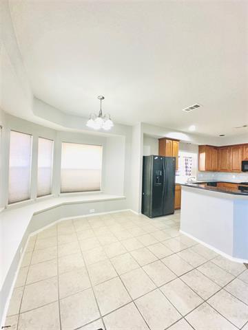 Building Photo - 9300 Hunter Chase Dr