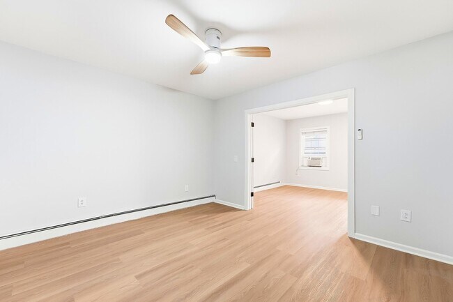 Building Photo - 605 Bergenline Ave