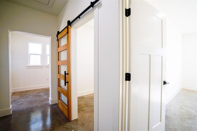 Building Photo - 108 Cardinal Wds