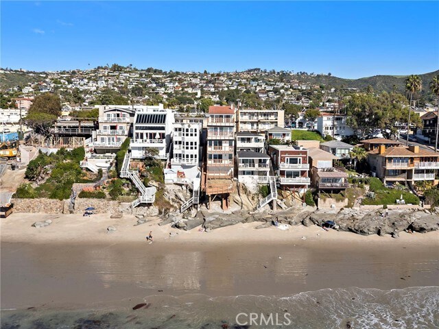 Building Photo - 1045 Gaviota Dr