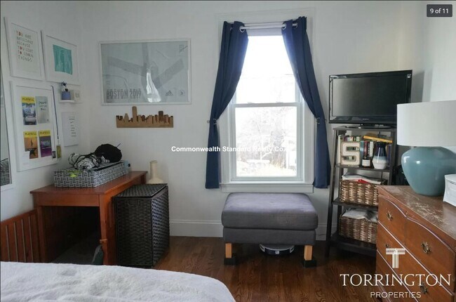 Building Photo - 19 Marney St