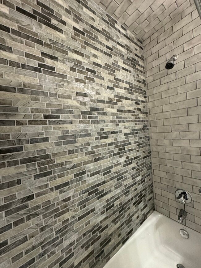 Building Photo - 1101 E Ocean Blvd