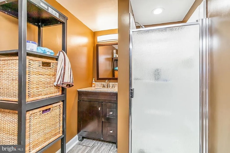 Building Photo - 1583 Doxbury Rd