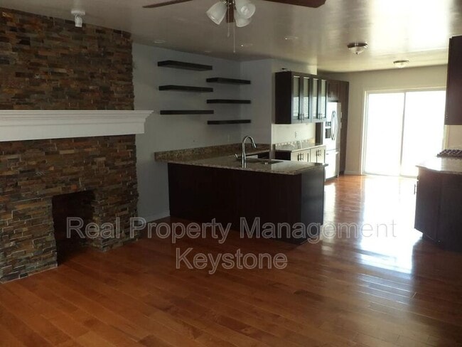 Building Photo - 5159 Keystone St