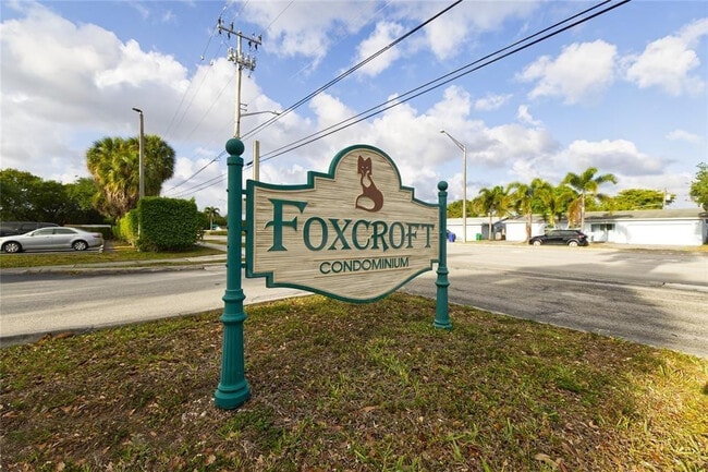 Building Photo - 3490 Foxcroft Rd
