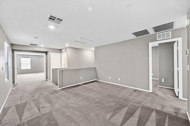 Building Photo - 2823 Turnstone Ridge St