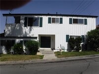 Building Photo - 500 Poinsettia Ave