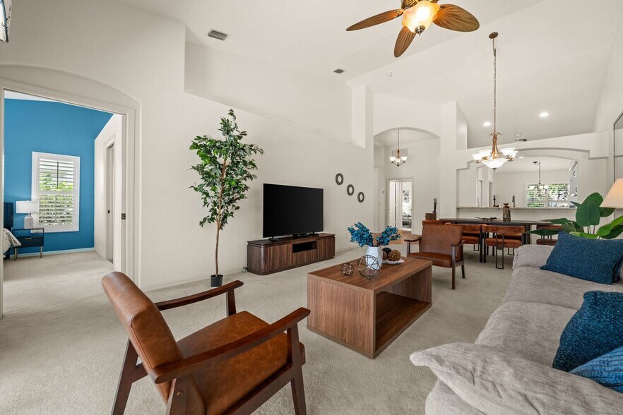 Building Photo - 8167 Ibis Cove Cir