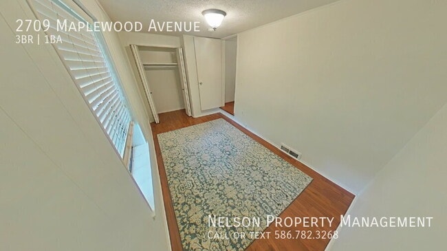 Building Photo - 2709 Maplewood Ave