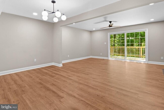 Building Photo - 2613 Ebony Rd