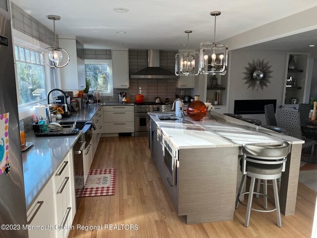 Building Photo - 141 Osborne Ave