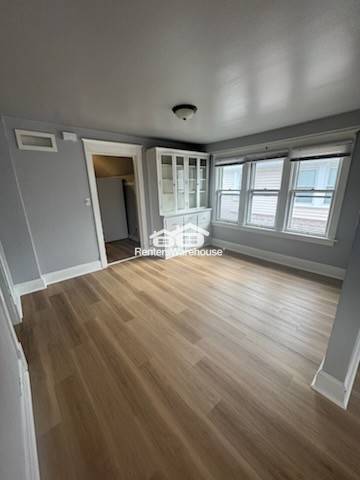 Building Photo - 6324 W Richmond Ave