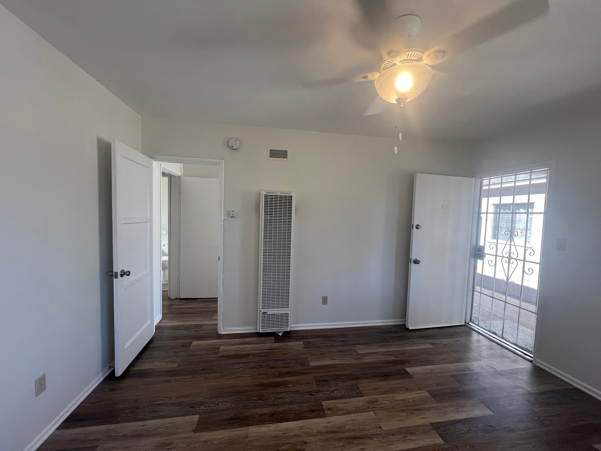 Building Photo - 10743 Califa St