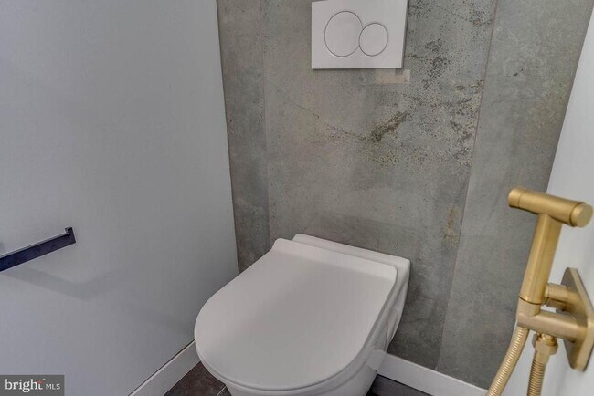 Building Photo - 50 O St NW