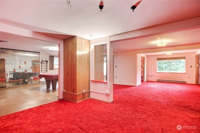 Lower Level - 3527 Shattuck Ave S