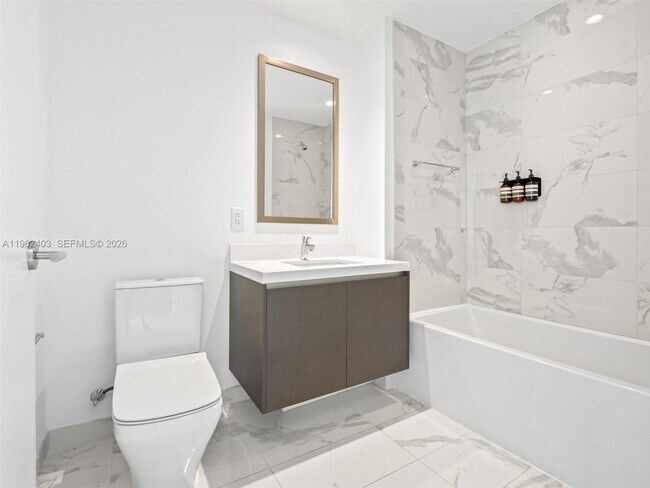 Building Photo - 851 NE 1st Ave