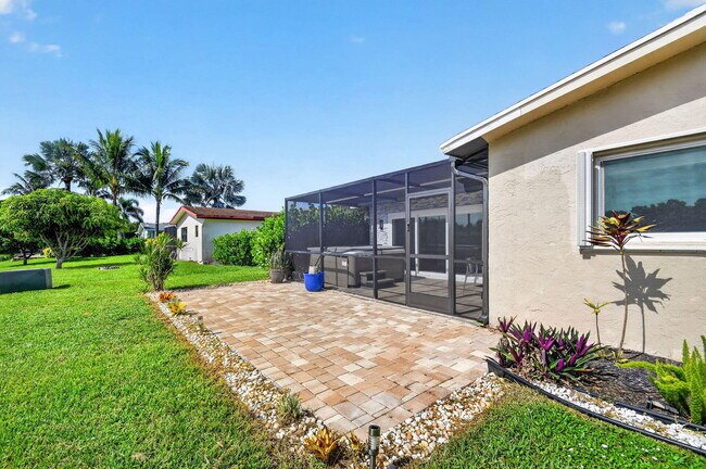 Building Photo - 14624 Country Side Ln