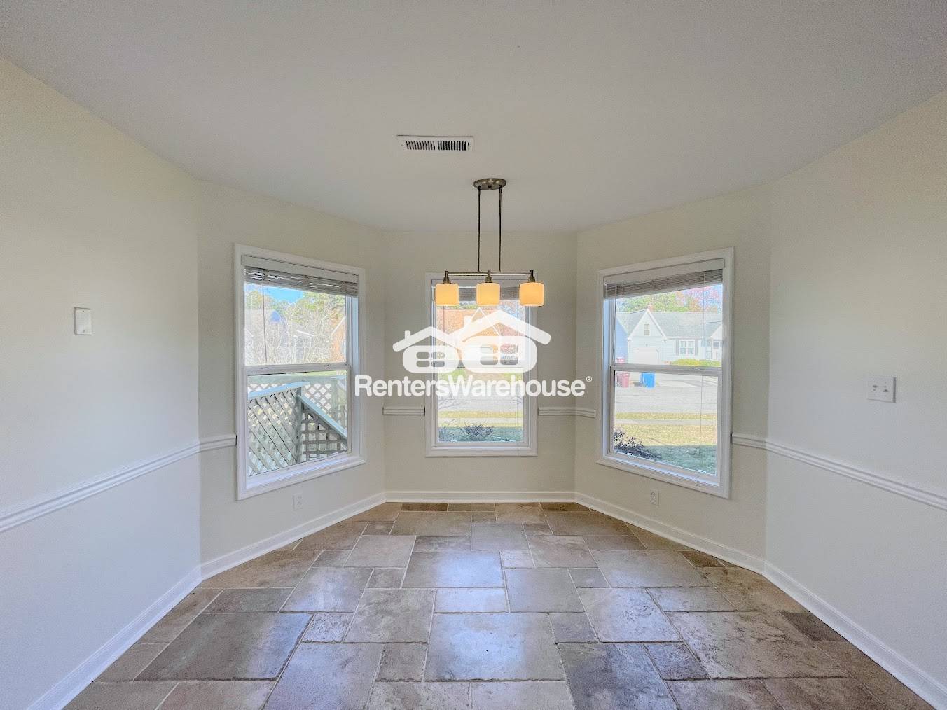 Building Photo - 700 Rumford Ct