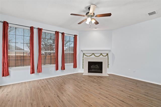 Building Photo - 316 Leameadow Dr