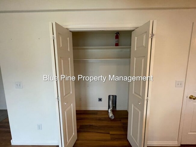 Building Photo - 1156 Matchpoint Dr
