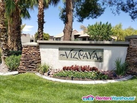 Building Photo - AVAILABLE MID DECEMBER! GROUND FLOOR CONDO...