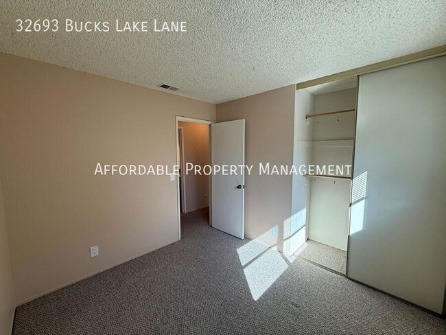 Building Photo - 32693 Bucks Lake Ln