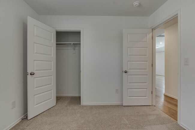 Building Photo - New Construction Living in Yukon's Redstone Ranch