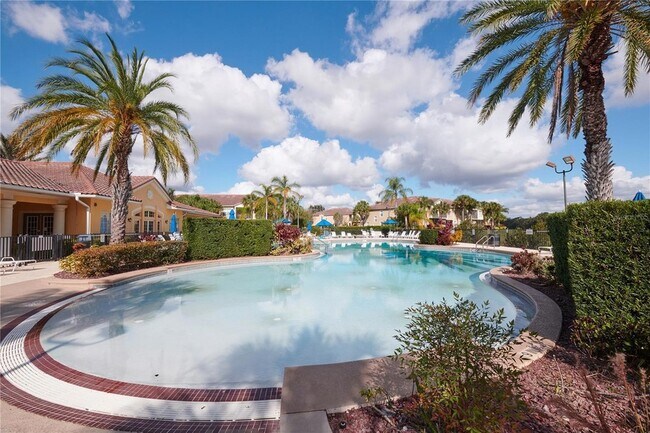 Building Photo - 2745 Oakwater Dr