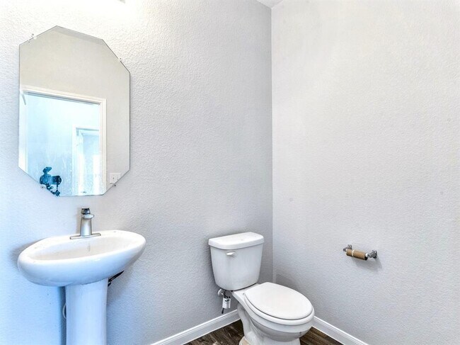 Building Photo - 3108 Tilmon Ln.