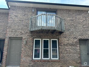 Building Photo - Fletcher Rental!