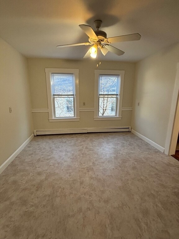 Building Photo - 7 Spruce St