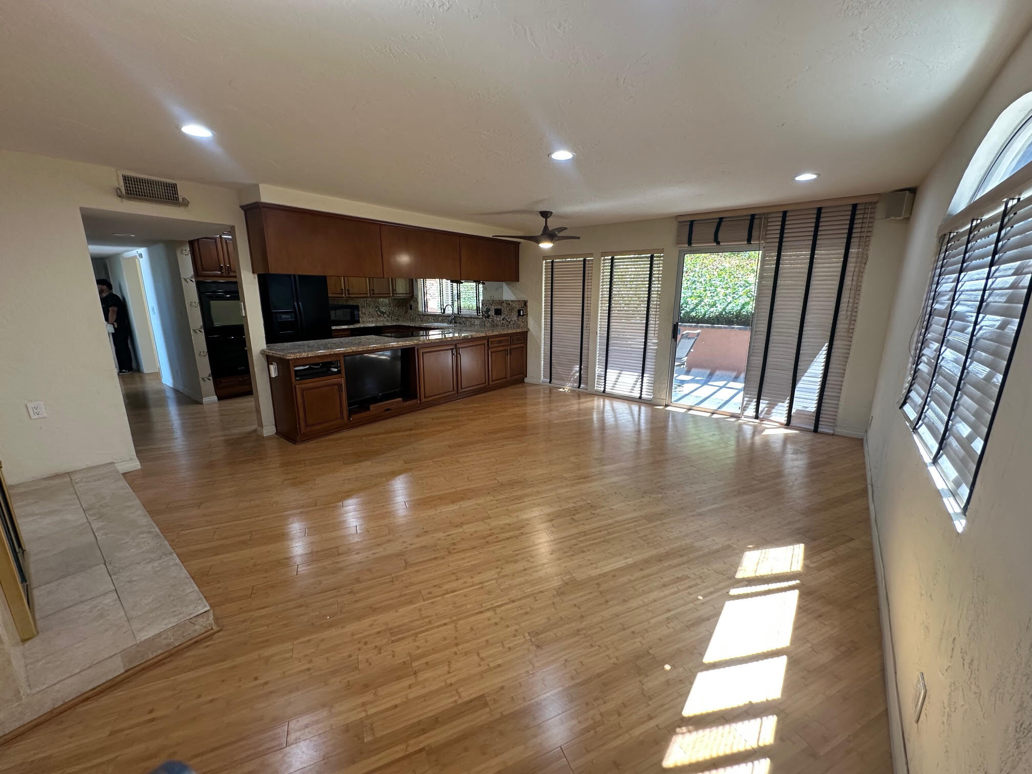 Building Photo - 4400 Portico Pl